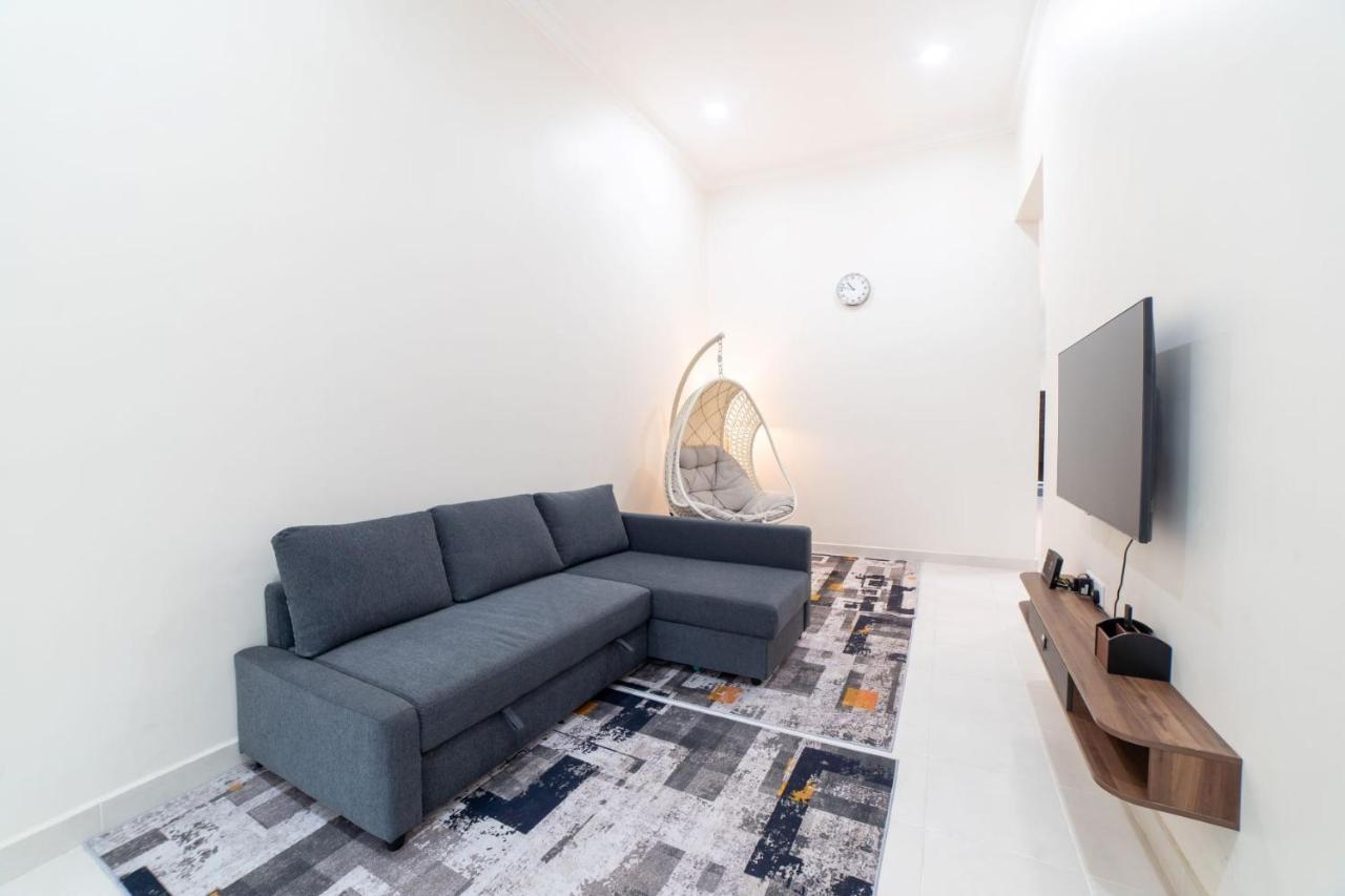 קואנטאן Hilmera Guesthouse מראה חיצוני תמונה